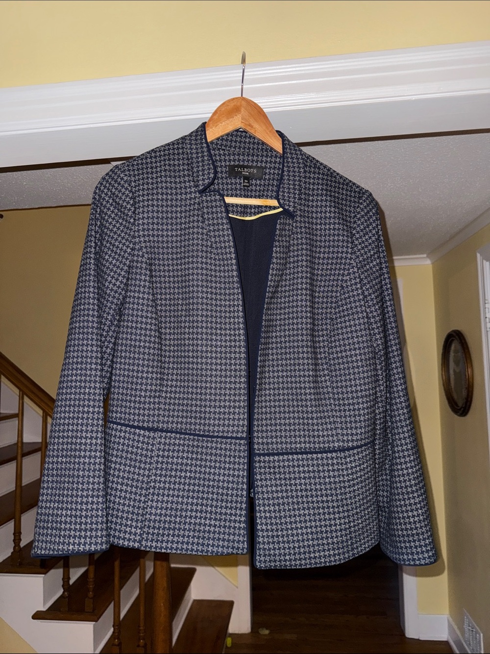 Talbots Navy and White Houndstooth Collarless Blazer